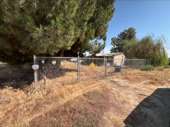 8226 S Hughes Ave, Fresno, CA 93706