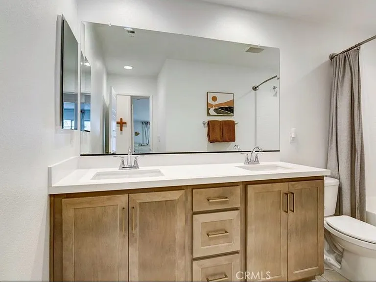 5802 Julian Way — Photo 15