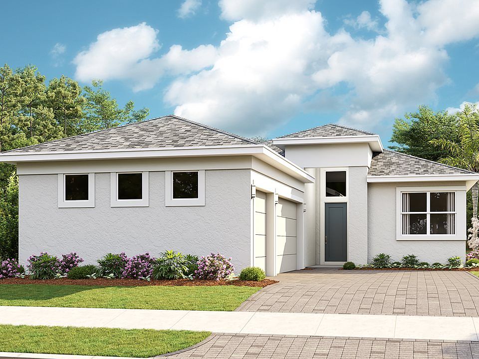 Transitional with 3-Car Garage
