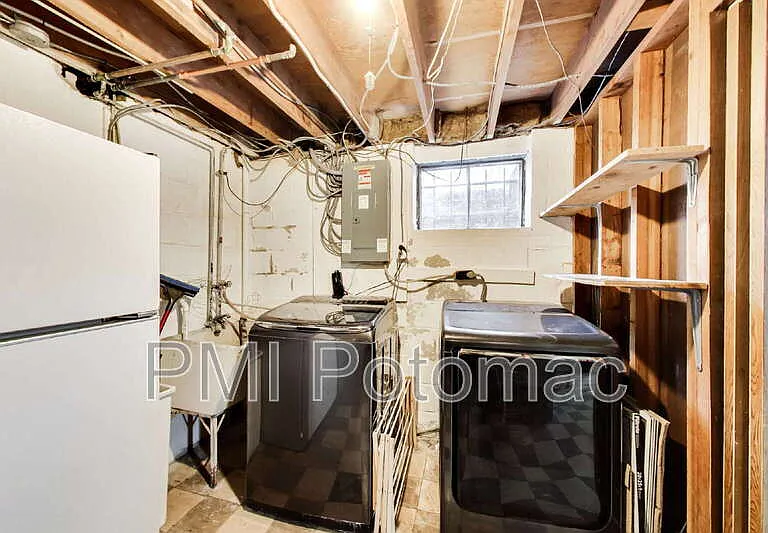 3510 Marlbrough Way — Photo 34