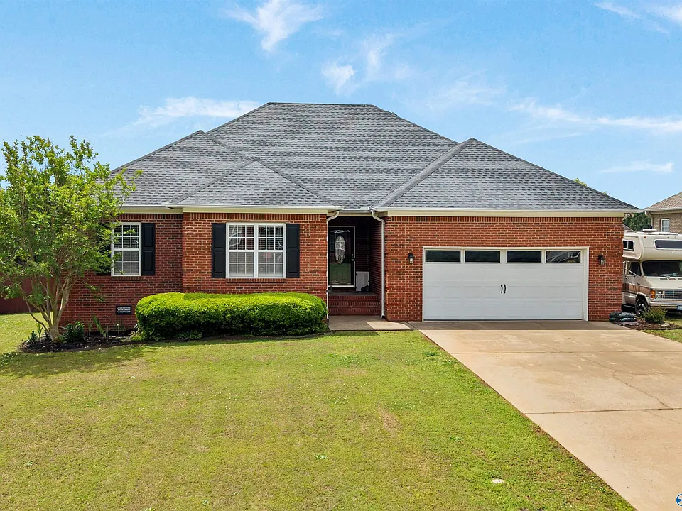 25850 Iron Gate Dr