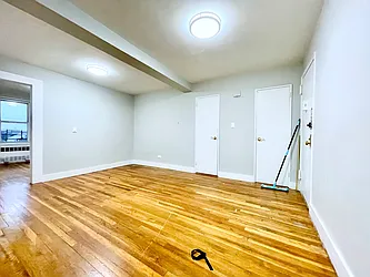 Rented by Safdie Realty Group