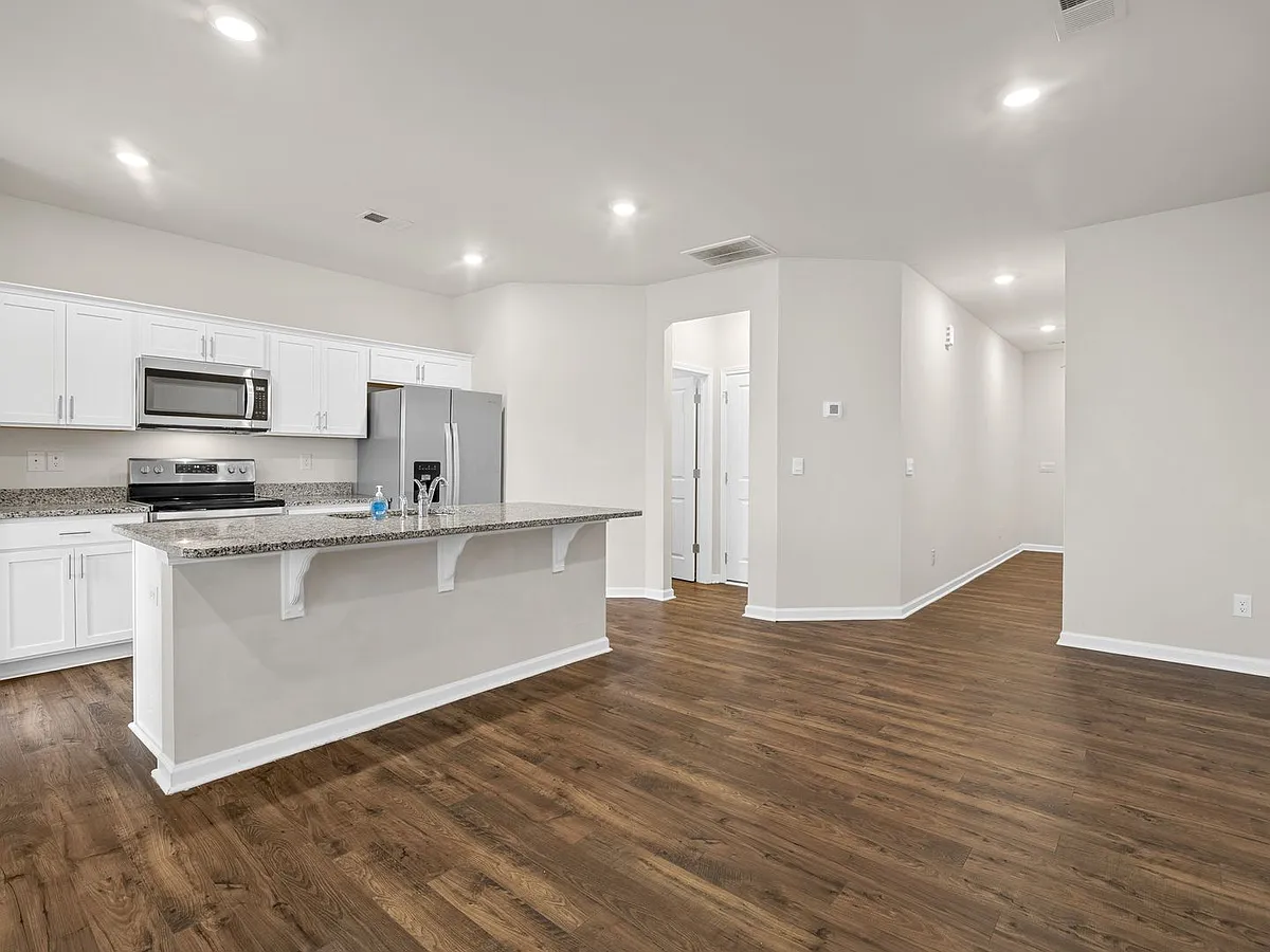 Building Photo - 201 Sunriff Ct