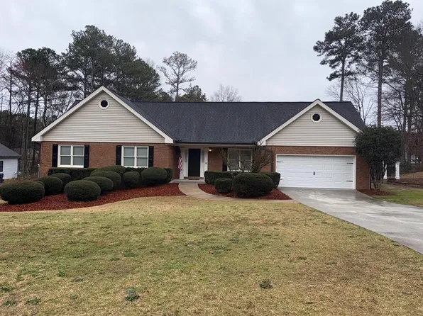 215 Buck Run, Loganville, GA 30052