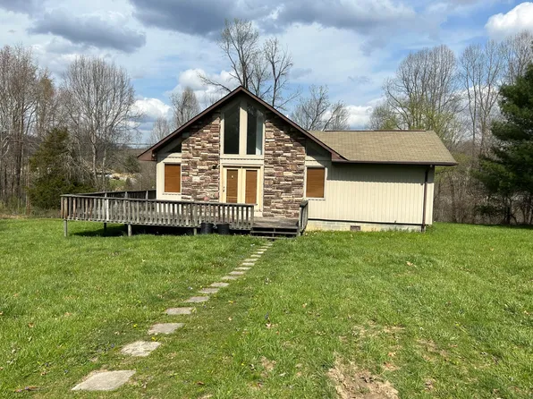 744 Plum Ave SE, Coeburn, VA 24230
