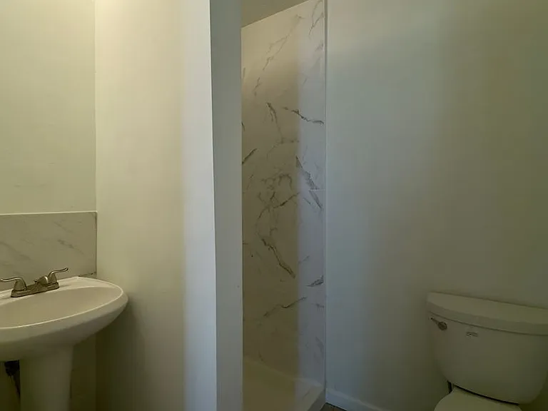 5676 Utrecht Rd — Photo 18