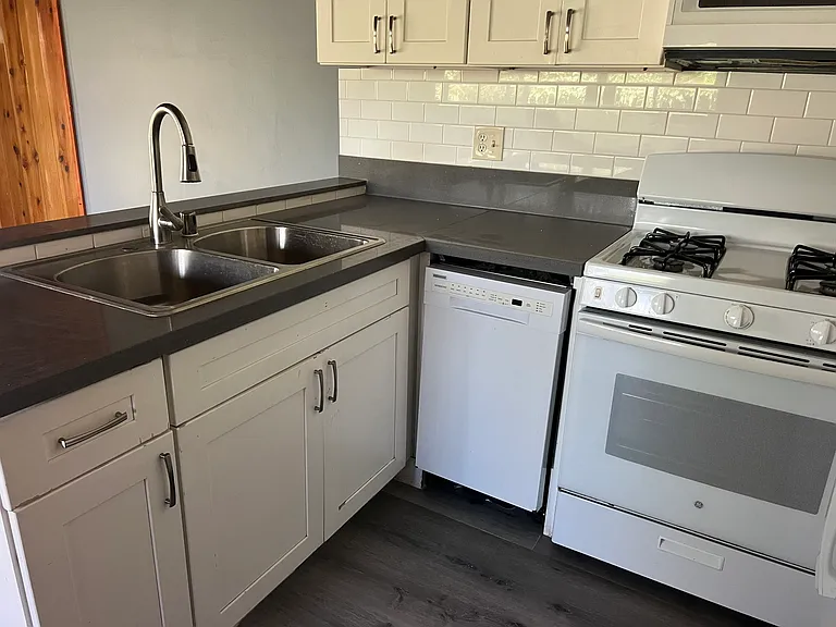 7408 Central Ave #B — Photo 6