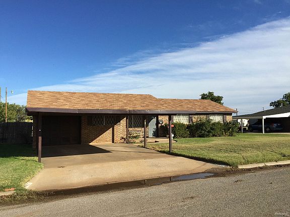 SINGLE GARAGE AND DOUBLE CARPORT