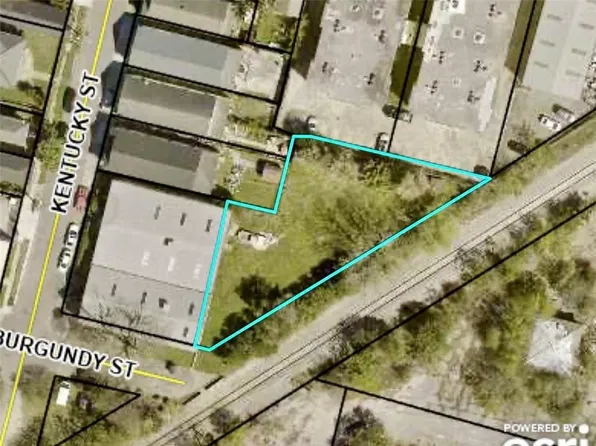 4551 Burgundy St, New Orleans, LA 70117