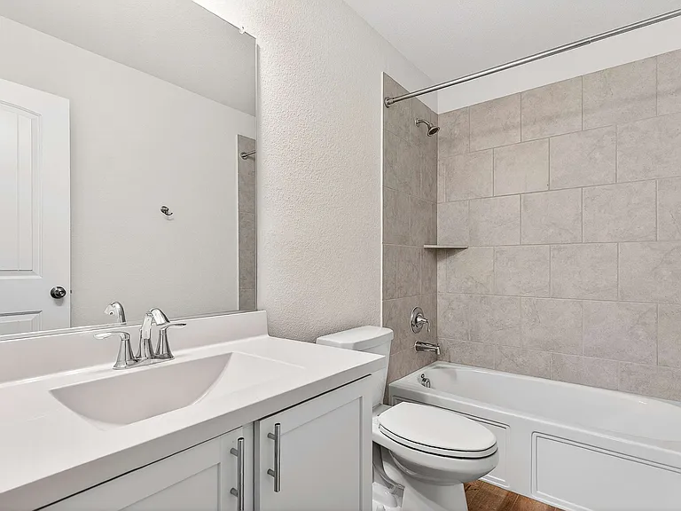 1356 Francesca Dr — Photo 4