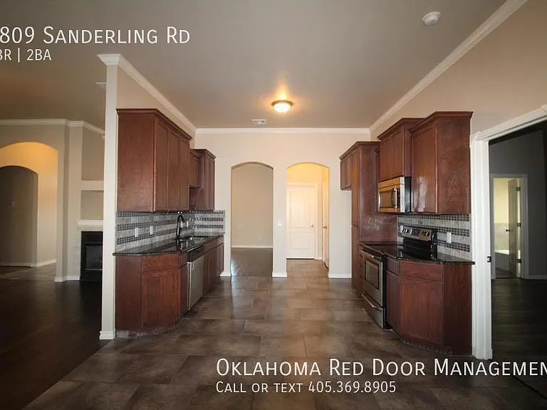 5809 Sanderling Rd — Photo 14