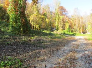 770 Waterfall Rd, Sequatchie, TN 37374