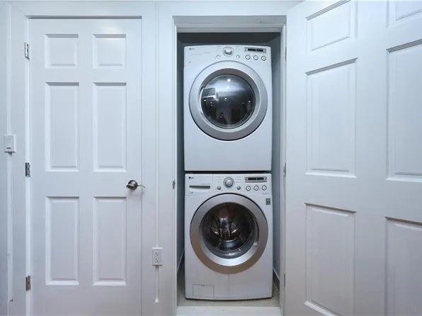 1457 West 5th Street image 22 of 29