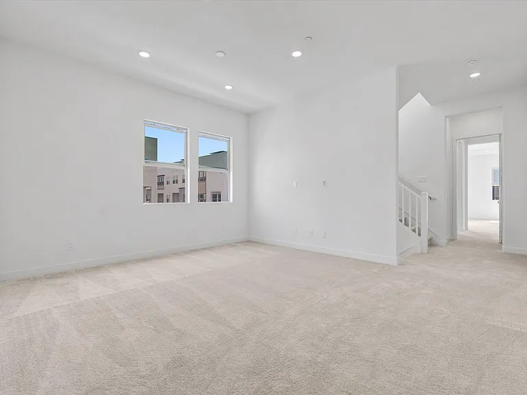 1285 Hollyleaf Ter — Photo 12