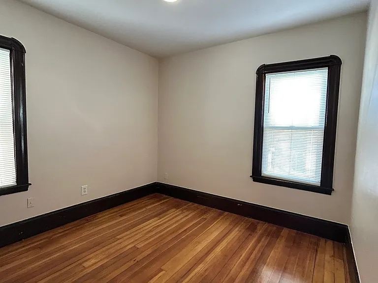 345 Earle St #2 — Photo 13