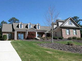 4681 Manor Dr, Gainesville, GA 30506