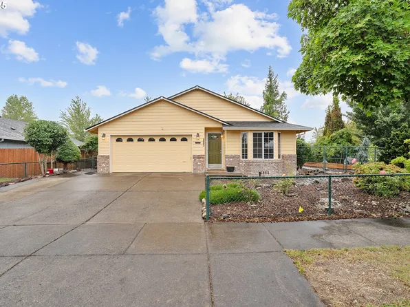 2176 SE 63rd Ave, Hillsboro, OR 97123