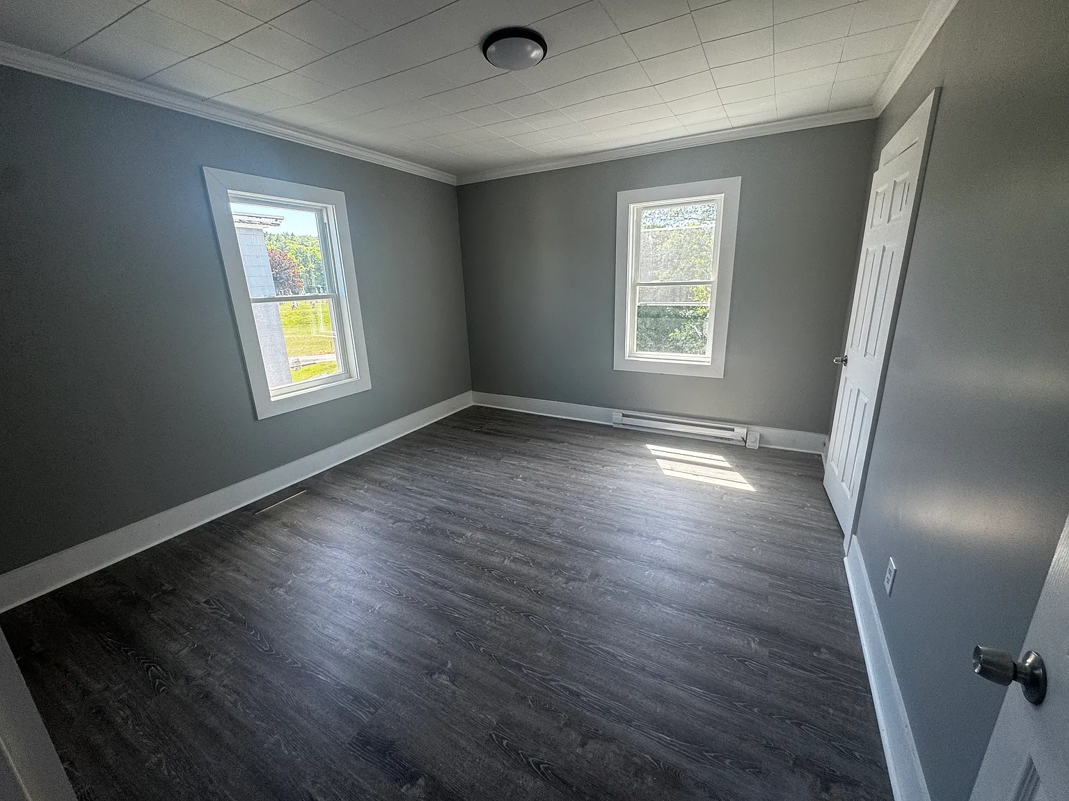 3 bed, $2,200 — Photo 4