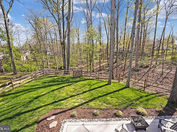 5th image of 2711 Woodfern Ct