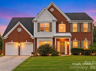7633 Rathburn Ln, Charlotte, NC 28277
