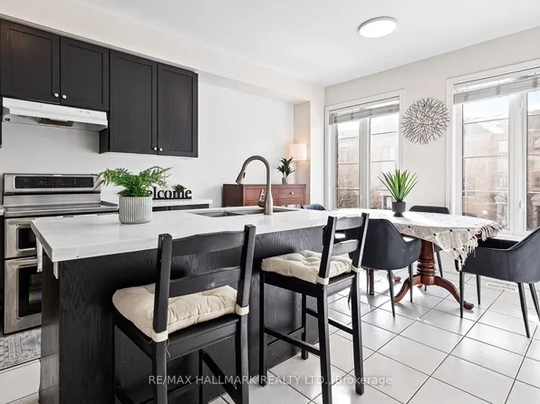 60 Belanger Cres, Toronto, ON M1L 0H3