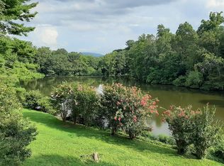 297 Lakewood Dr, Asheville, NC 28803