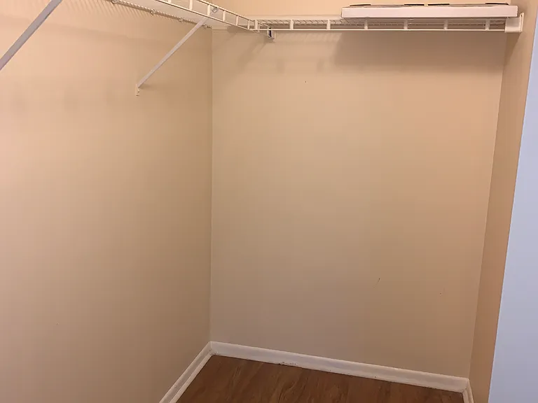 Second Walking Closet