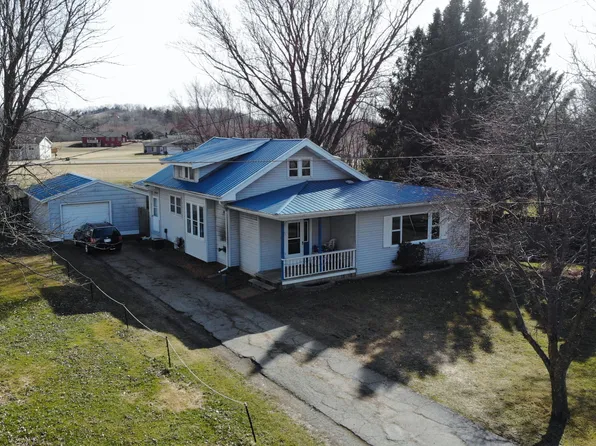 W20001 Winnebago Rd, Galesville, WI 54630