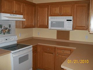 4th image of 1102 S 1st St #C