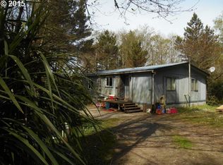 19030 Sunray Ln, Brookings, OR 97415