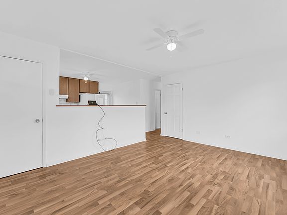 2nd image of 1321 N Cedar Lake Rd