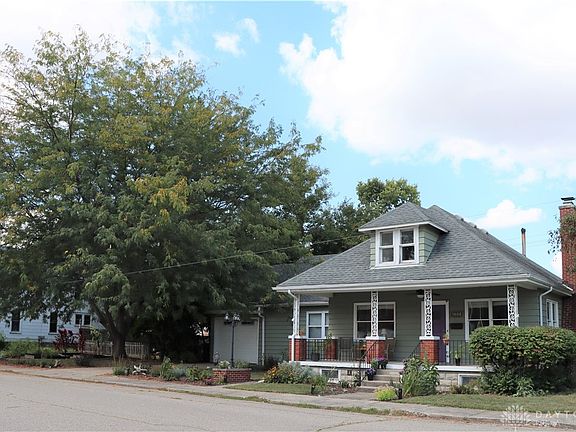 4th image of 1008 Camp St
