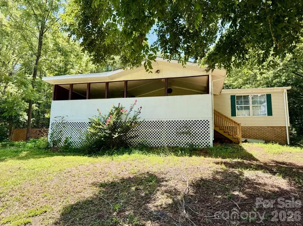 121 & K Dr #C, Taylorsville, NC 28681