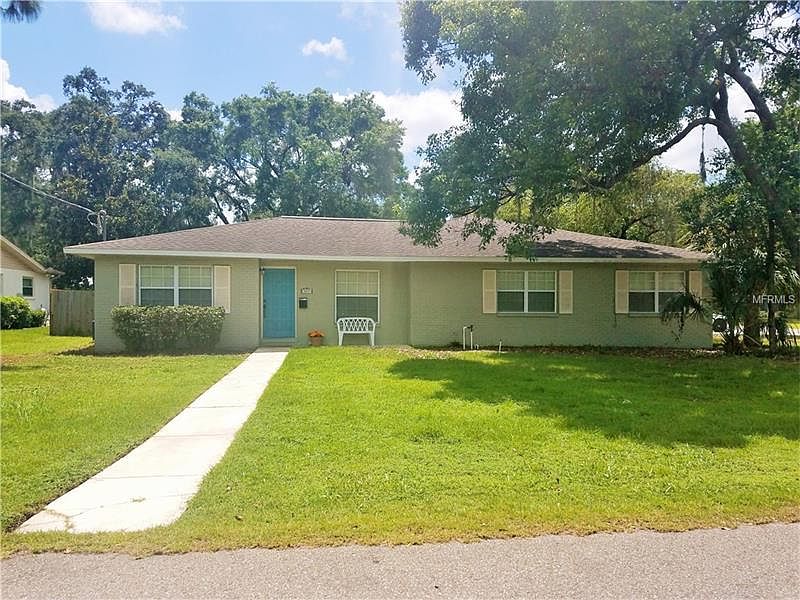 1st image of 809 W Russell Dr