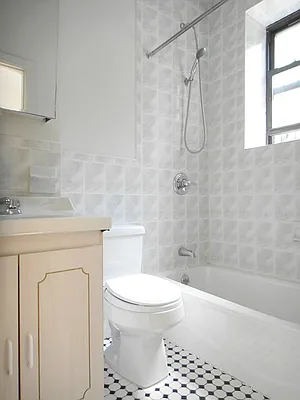 Rented by Balass Ralph, LREB | media 19