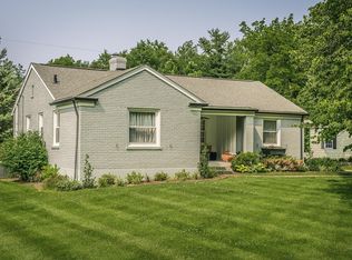 420 Highfield Rd, Windy Hills, KY 40207