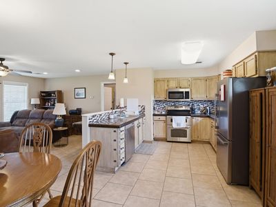 2631 Southern Ridge Rd, Lake Charles, LA, 70607