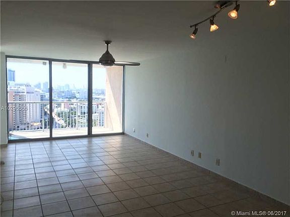 3rd image of 2655 Collins Ave APT 2404