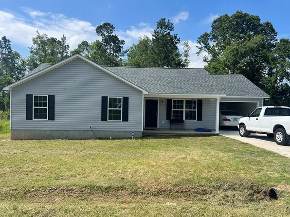 919 Evergreen Ln, Douglas, GA 31533