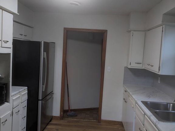 5th image of 591 SW Ward Rd