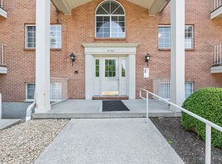5765 Cheviot Rd #5-2D, Cincinnati, OH 45247