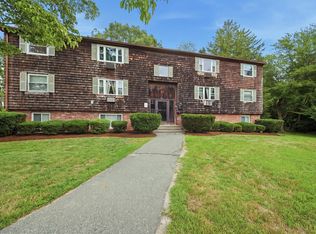 137 John A Dunn Memorial Dr APT 5, Rockland, MA 02370