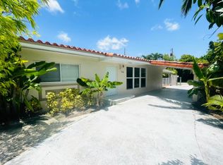 9940 SW 74th St, Miami, FL 33173