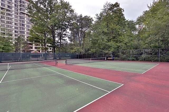 2nd image of 1010 Walden Cir #14