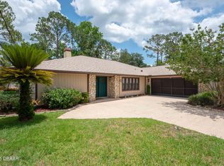 31 Pennsylvania Ln, Palm Coast, FL 32164