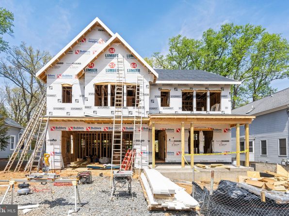 5427 3rd St S, Arlington, VA 22204