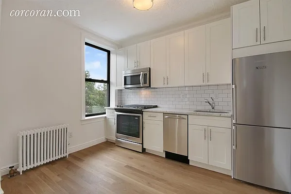 Rented by Corcoran | media 14