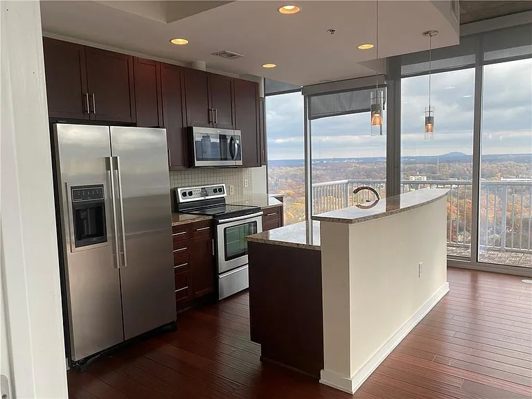 855 W Peachtree St NE #2413 — Photo 46
