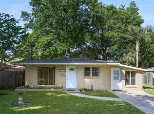 10617 Salem St, River Ridge, LA 70123