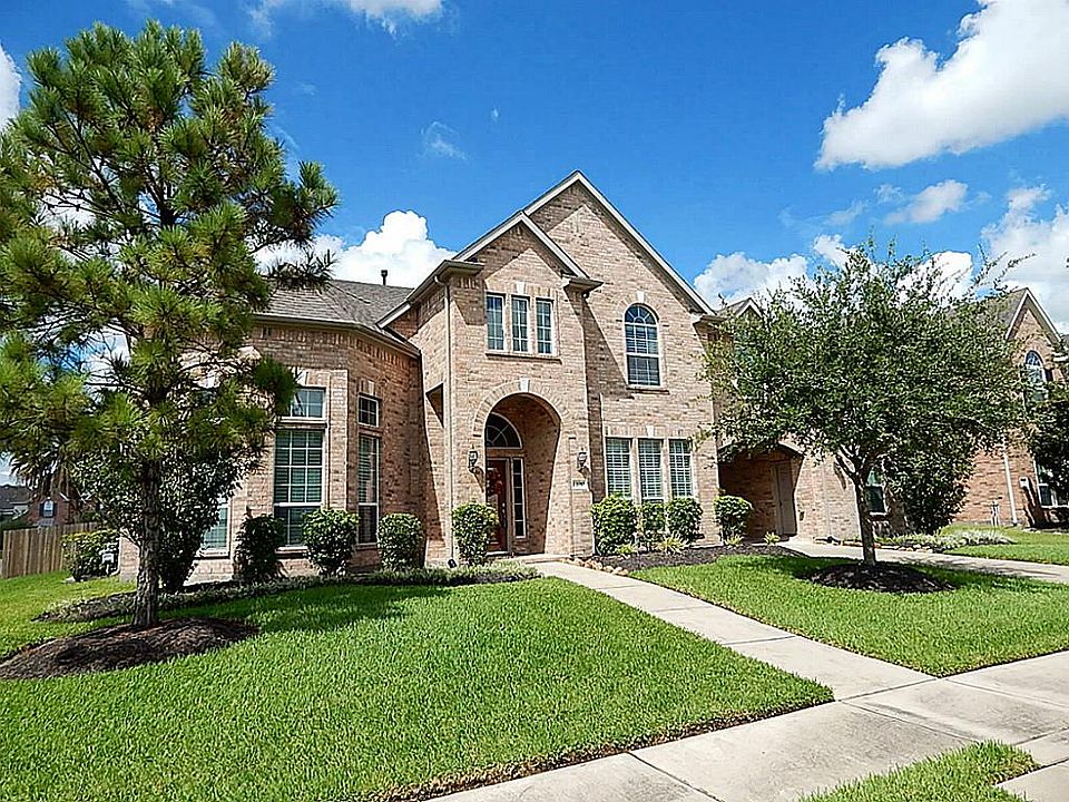 1st image of 12010 Cedar Creek Dr